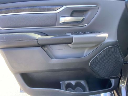 Used 2019 RAM 1500 Big Horn AWD/4WD image 15