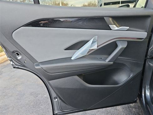 New 2026 Volkswagen Tiguan SE R-Line image 24