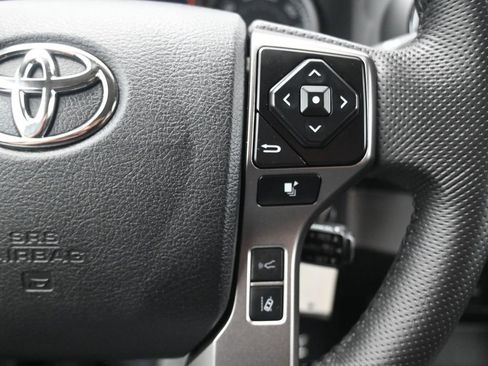 Used 2022 Toyota Tacoma SR image 24