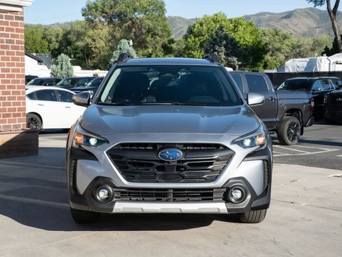 Used 2024 Subaru Outback Touring XT AWD/4WD image 2