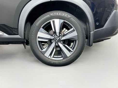 Used 2023 Nissan Rogue SL w/ SL Premium Package FWD image 11