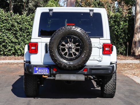 Used 2023 Jeep Wrangler Unlimited Rubicon 392 AWD/4WD image 7