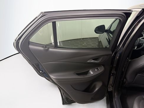 Used 2025 Buick Encore GX Preferred FWD image 26