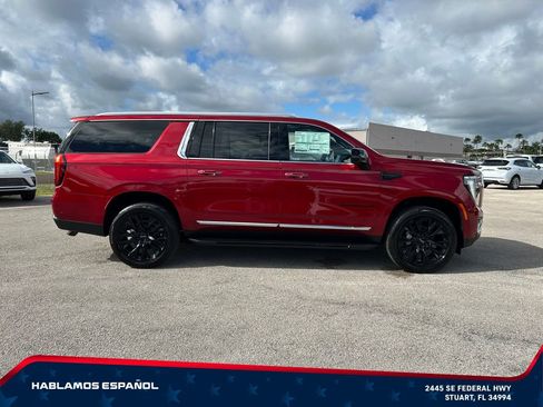 New 2026 GMC Yukon XL Elevation w/ LPO, Elevation Black Package RWD image 4