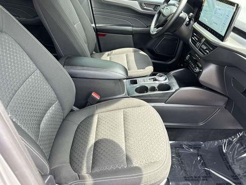 Used 2024 Ford Escape Active w/ Tech Pack #1 AWD/4WD image 27