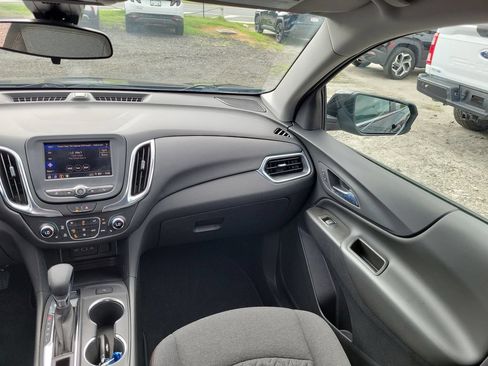 Used 2023 Chevrolet Equinox LT w/ Driver Convenience Package AWD/4WD image 15