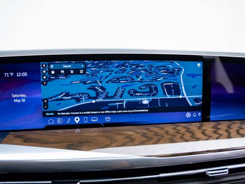 Certified 2026 Cadillac Escalade Platinum Luxury w/ LPO, Floor Liner Package AWD/4WD image 27