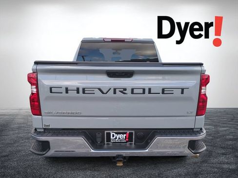 Used 2024 Chevrolet Silverado 1500 LT RWD image 5
