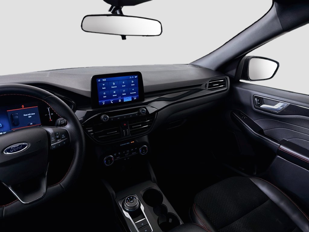 Used 2025 Ford Escape ST-Line FWD image 25