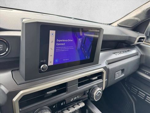 Certified 2025 Toyota Tacoma SR5 image 14