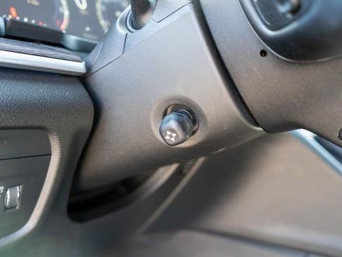 Used 2021 Jeep Grand Cherokee L Overland w/ Luxury Tech Group IV image 24