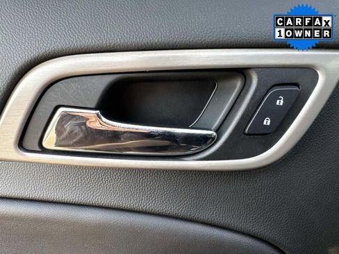 Used 2020 GMC Yukon Denali w/ Open Road Package image 22