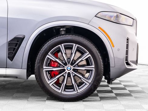 Used 2026 BMW X5 M60i AWD/4WD image 39