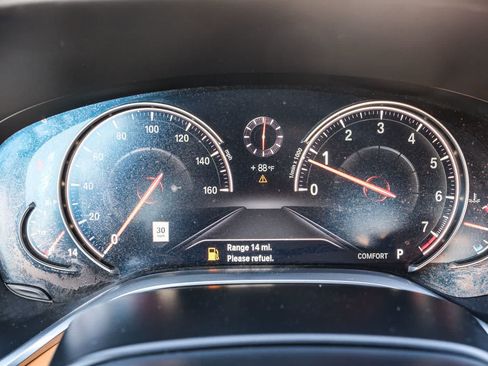 Used 2018 BMW 750i xDrive AWD/4WD image 25