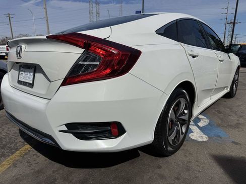 Used 2019 Honda Civic LX image 5
