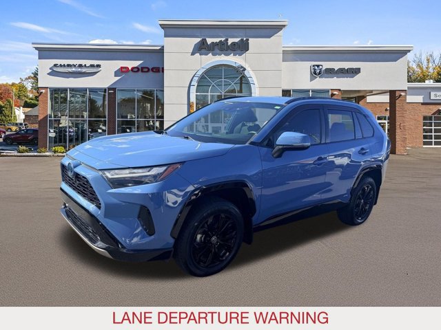 Used 2023 Toyota RAV4 SE AWD/4WD image 4
