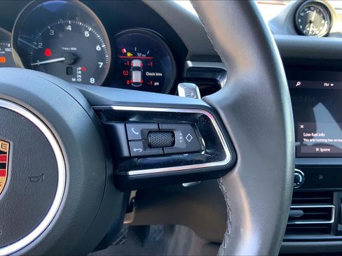 Used 2022 Porsche Macan AWD/4WD image 20