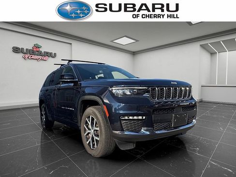 Used 2024 Jeep Grand Cherokee L Limited image 1