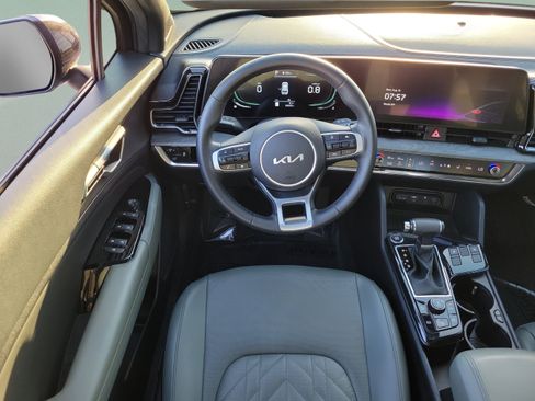Certified 2023 Kia Sportage X-Line w/ X-Line Premium Package AWD/4WD image 9