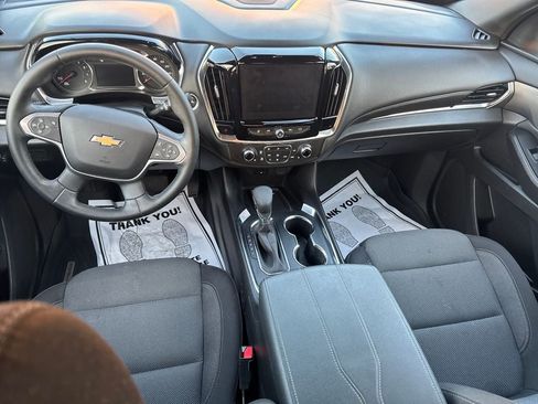 Used 2023 Chevrolet Traverse LT FWD image 13