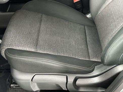 Certified 2021 Nissan Rogue S FWD image 12