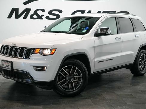 Used 2021 Jeep Grand Cherokee Limited w/ Luxury Group II RWD image 2