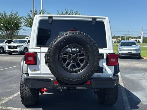 Used 2021 Jeep Wrangler Unlimited Rubicon w/ Xtreme Recon 35" Tire Package AWD/4WD image 6