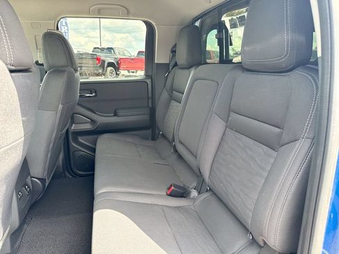 Used 2024 Nissan Frontier SV w/ SV Convenience Package AWD/4WD image 19