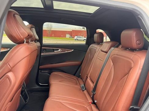 Used 2020 Lincoln Nautilus Reserve w/ Equipment Group 201A AWD/4WD image 31