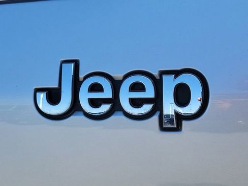 Used 2021 Jeep Grand Cherokee L Limited image 9