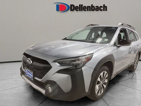 Used 2023 Subaru Outback Limited XT AWD/4WD image 3
