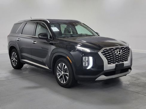 Used 2020 Hyundai Palisade SEL image 2