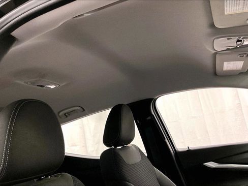 Used 2023 Chevrolet Bolt EUV LT w/ Driver Confidence Package image 21