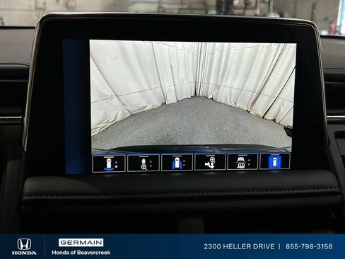 Used 2023 Chevrolet Tahoe Z71 w/ Luxury Package AWD/4WD image 23