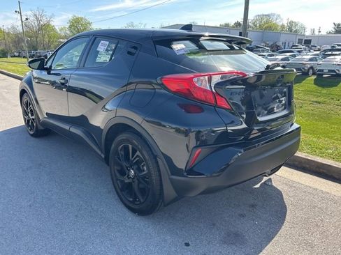 Used 2021 Toyota C-HR Nightshade image 4