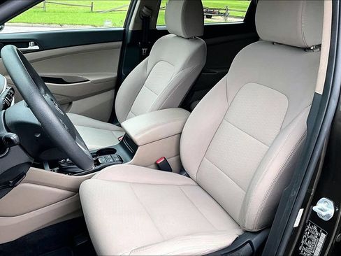 Used 2019 Hyundai Tucson SE AWD/4WD image 24
