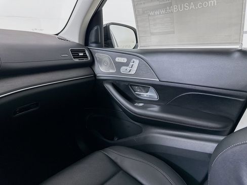 New 2026 Mercedes-Benz GLS 450 4MATIC image 26
