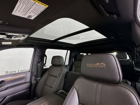 Used 2026 Chevrolet Suburban High Country w/ Sun And Tow Package AWD/4WD image 26