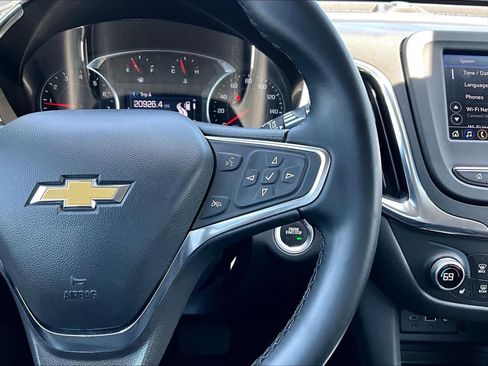 Used 2024 Chevrolet Equinox LT AWD/4WD image 25