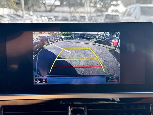 Used 2023 Lexus GX 460 Premium image 15