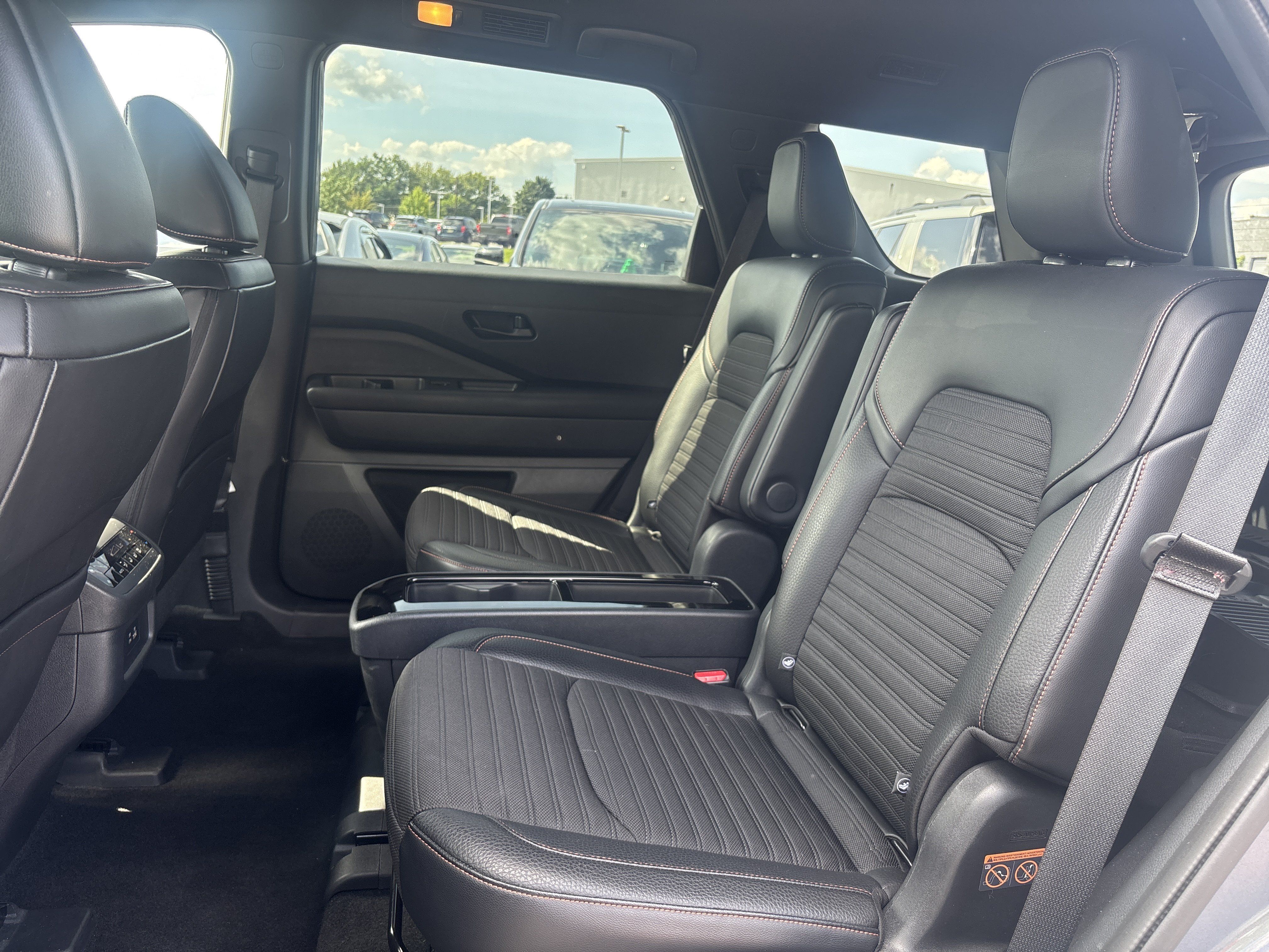Used 2024 Nissan Pathfinder Rock Creek AWD/4WD image 30