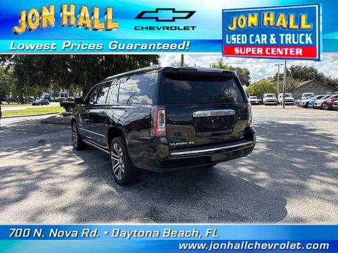 Used 2019 GMC Yukon XL Denali w/ Denali Ultimate Package RWD image 8