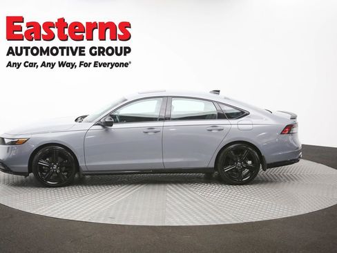 Used 2023 Honda Accord Sport image 57