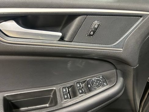Certified 2024 Ford Edge SEL w/ Convenience Package AWD/4WD image 13