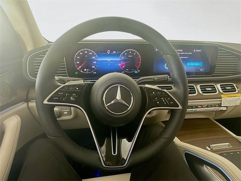 New 2026 Mercedes-Benz GLE 450 4MATIC image 11