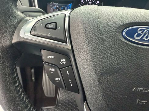 Used 2019 Ford Fusion Energi Titanium FWD image 18