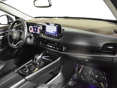 Certified 2023 Nissan Rogue Platinum w/ Platinum Premium Package image 37