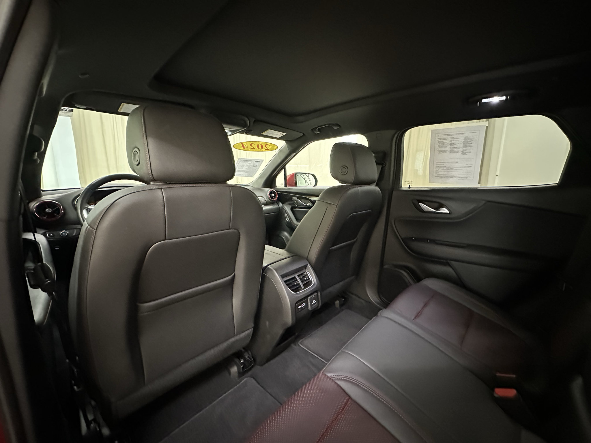 Used 2024 Chevrolet Blazer RS w/ Driver Confidence II Package FWD image 24