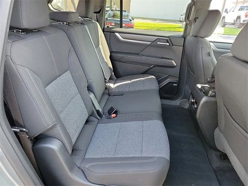 Used 2025 GMC Acadia Elevation image 20