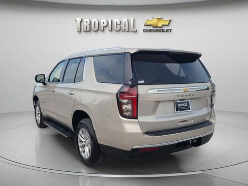 Used 2024 Chevrolet Tahoe LT RWD image 2